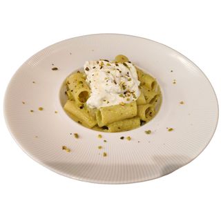 Rigatoni con crema di pistacchio