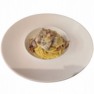 Spaghetti con panna e funghi
