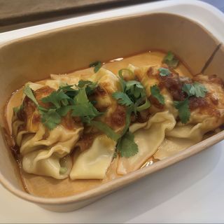 45. Chilli oil wontons - 4pz
