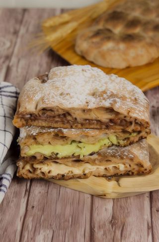 Panino con pasta di pizza e nutella
