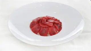 32 Chirashi tonno