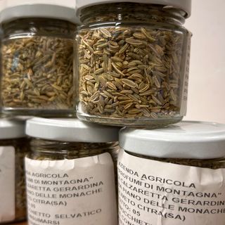 Rosmarino in barattolo