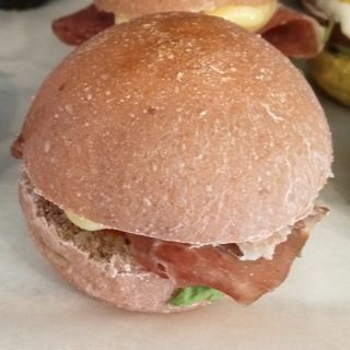 Paninetto impasto barbabietola 