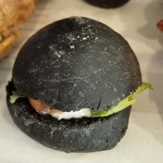 Paninetto nero di seppia 