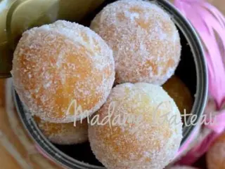 BON BON FRITTI CON PISTACCHIO