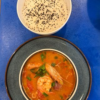 Tom Yum Goong con Riso Bianco