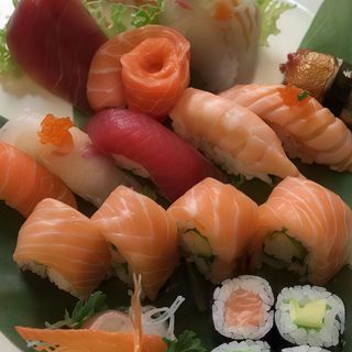 330. Sushi misto lovers 20 pezzi