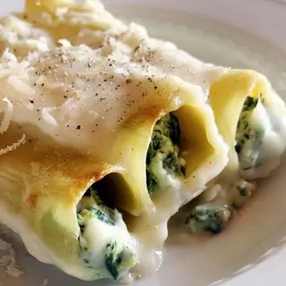 Cannelloni Ricotta e Spinaci al pomodoro 1 PZ