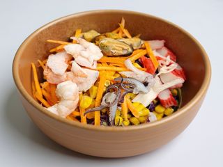 108.Insalata con frutti di mare