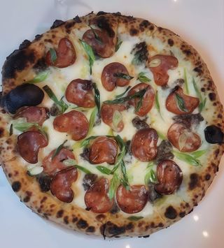 Pizza tartufata 