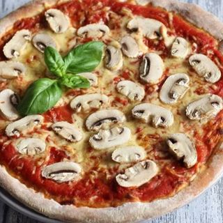 Pizza funghi 
