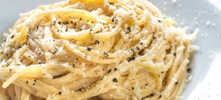Spaghetti cacio e pepe
