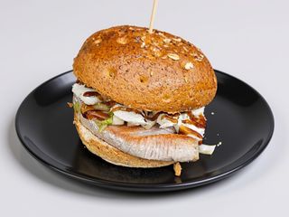 Burger tuna temptation