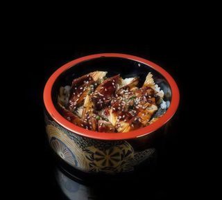 88. Chirashi anguilla