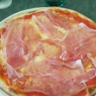 Margherita prosciutto crudo