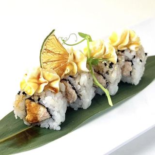 216 URAMAKI TONNO COTTO 8pz