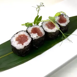  141 Hosomaki tekka