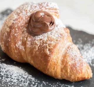 Cornetto farcito doppio gusto