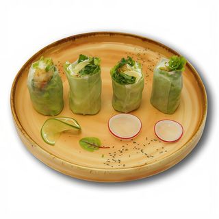 23. Special spring roll
