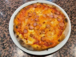 Würstel e gorgonzola