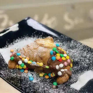 Cornetto con Nutella e Smarties