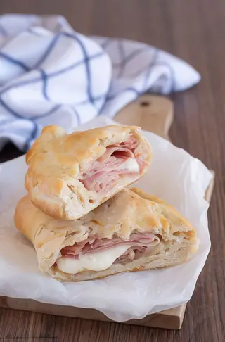 Calzoncino prosciutto cotto