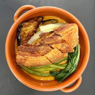 Lechon kawali kare kare