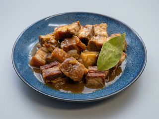 Lechon paksiw