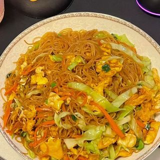 207 - SPAGHETTI DI RISO CON VERDEURE