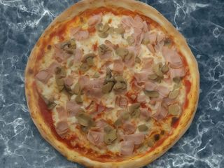 Prosciutto e funghi
