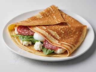 Ricotta, spinaci, uovo, salame croccante