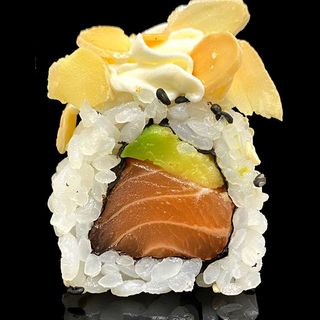 Uramaki mandorle 8 pezzi