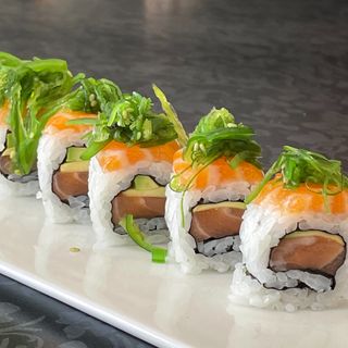 Uramaki sake wakame 8 pezzi