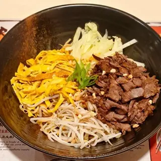 R13 Tsumetai gyuniku ramen