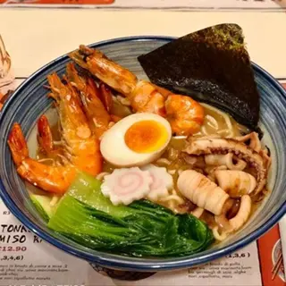 R16 Shifudo ramen