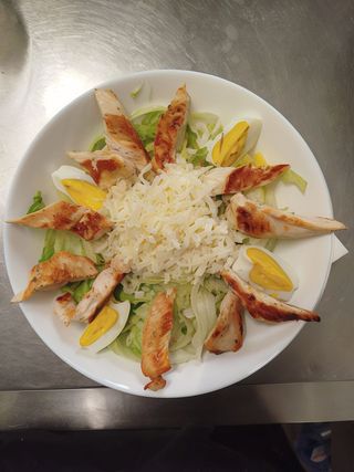 Insalata con pollo