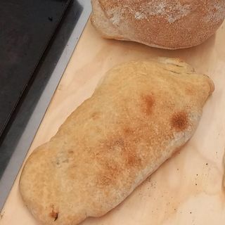 maxi Calzone Formaggioso