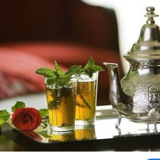 Tè marocchino alla menta 