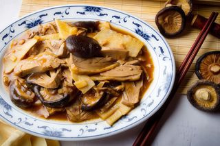 Anatra funghi e bambù