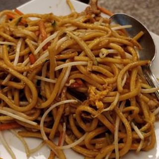 SPAGHETTI DI GRANO CON CARNE
