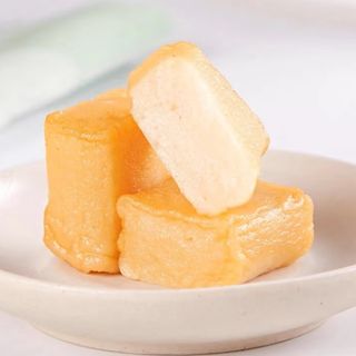 鱼豆腐tofu di pesce