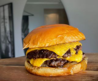 Double cheese burger