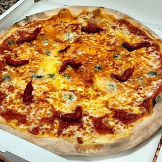 Pizza Nduja abbinata 