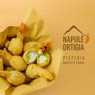 Fiori di zucca fritti 4 pezzi