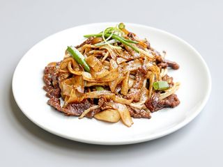 40 Tagliatelle di riso con manzo