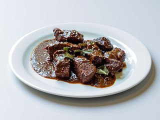 62 Manzo al pepe nero