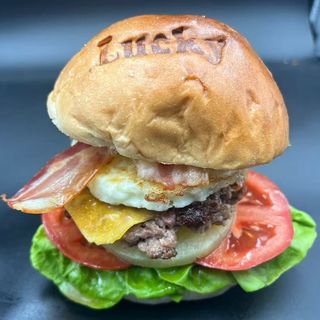 2.AMERICAN BURGER