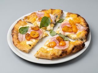 Pizza fritta e forno doppia cottura datterino giallo