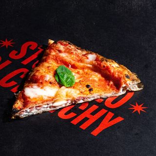 Non È Una Pizza