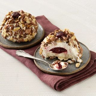 Croccante con cuore di amarena